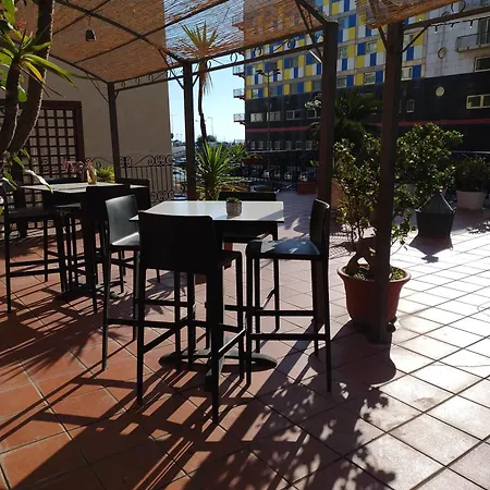 Bed & Breakfast Mini Incity-close Train Station And Port- 4*