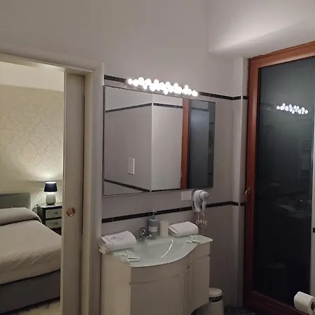 Mini Incity-close Train Station And Port- Bed & Breakfast Salerno