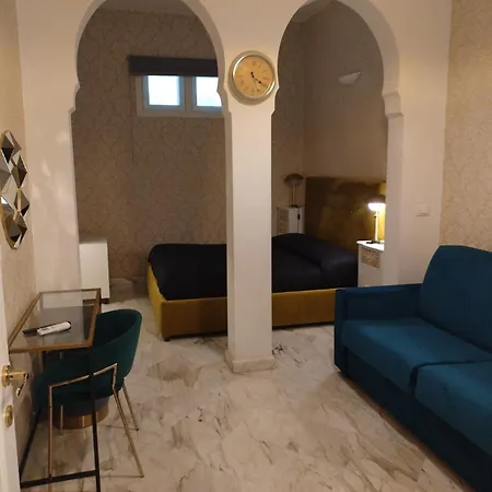 Mini Incity-close Train Station And Port- Salerno