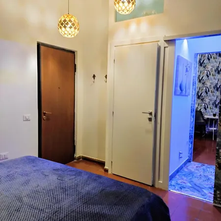 Bed & Breakfast Mini Incity-close Train Station And Port- 4*