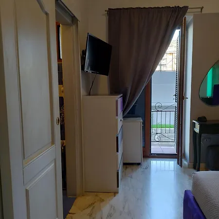 Mini Incity-close Train Station And Port- Salerno