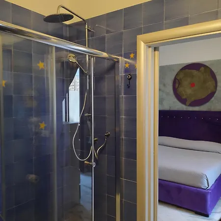 Bed & Breakfast Mini Incity-close Train Station And Port- 4*