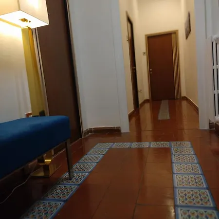 Mini Incity-close Train Station And Port- Bed & Breakfast