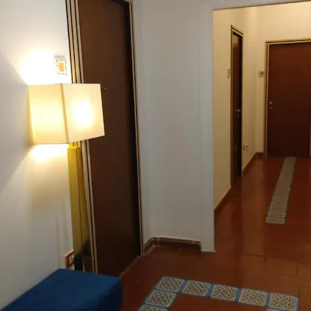 Mini Incity-close Train Station And Port- Bed & Breakfast